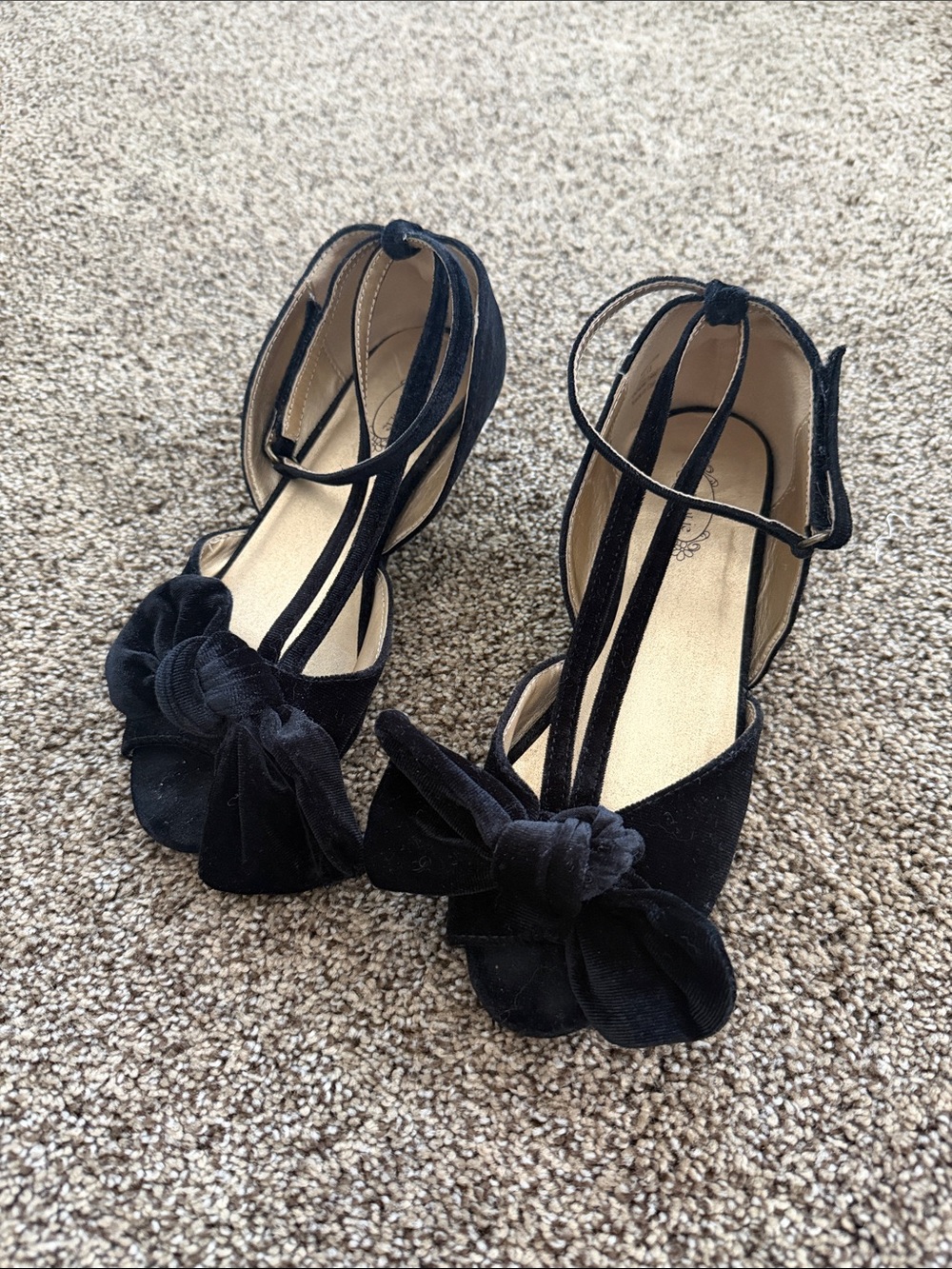 Joyfolie Black Velvet Bow Ankle-Strap Dress Shoes for Kids